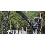 Grue hydraulique KESLA 2024 avec système double circuit ou LS