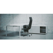 Bureau de direction avec retour - Astro - design sobre avec pied métal Arche et plateau surélevé_1