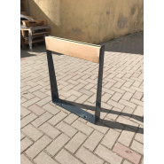 Support et appuis vélos en acier renforcé 8mm et bois de Mélèze - Design contemporain Wood City_1