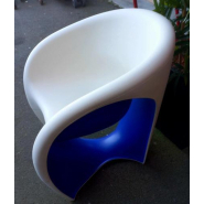 Fauteuil MT1 de Driade d'occasion - Design Ron Arad - Polyéthylène - Intérieur/Extérieur - 2005_1