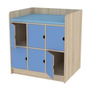Plan de change simple et casiers avec 10 portes