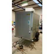 Remorque réfrigérée avec évaporateur ventilé pour refroidissement interne