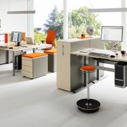 SQart - Bureau droit - Nowy Styl.fr - précision inédite et système de mobilier flexible_1