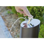 Fontaine à boire en acier galvanisé avec avaloir au sol