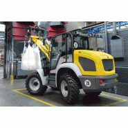 Mini chargeuse électrique Kramer 5055e - 4,1t, ultra-compacte et maniable avec 4 roues directrices_1