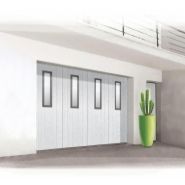 Porte de garage latérale en aluminium et acier robuste