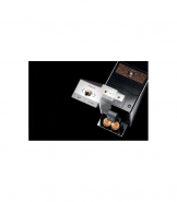 Machine à café à grains moderne avec technologie mousse fine