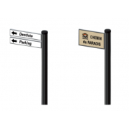 Signalétique drapeau WP Signalisation - Kit complet avec mât et plaque de rue personnalisable_1