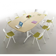 Table de réunion compacte et fonctionnelle pour environnements professionnels_1