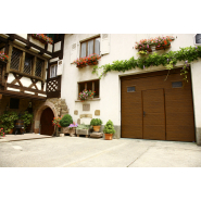 Porte de garage basculante personnalisable - pour maisons individuelles et immeubles collectifs - isolation thermique et acoustique_1