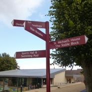 Panneau directionnel - Foshan Nanhai Guose - Puissance légère 240W - Conception simple en aluminium_1