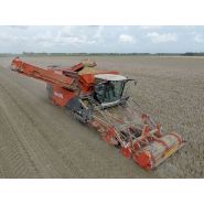 Arracheuse par tamissage Kwatro - Dewulf BV - 4 rangs, largeur totale 3500 mm, moteur Scania 500 cv_2