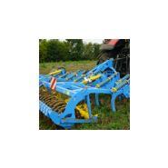 Fissurateur agricole Cybelle pour un débit de chantier optimisé