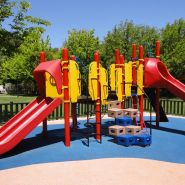 Playbooster - structure pour aire de jeux - Urbadis - acier et aluminium, résistance à 3.866,88 kg/cm²_1