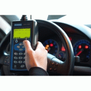 TESTEUR DE BATTERIE 12 ET 24 VOLTS MIDTRONICS_1