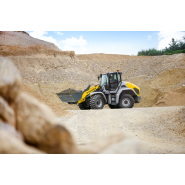 Chargeuse sur pneus Kramer 8180 - robuste, confortable et performante pour la construction_1