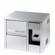 Machine à glaçons pleins 22kg/24h réserve 4kg avec distributeur d'eau condenseur eau Brema_1