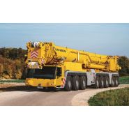 Grue à huit essieux LTM 1650-8.1 avec flèche télescopique de 16,70 à 80 m