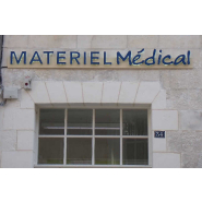 Panneau d'enseigne LED économique, réalisation sur mesure en fonction de vos besoins et de votre budget - OUEST ENSEIGNES_1