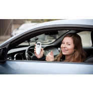 Éthylotest avec boîtier en plastique - fonctionne avec 2 piles AAA - couleur blanche - 21g_1