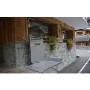 Plateforme monte-escaliers droits plg7_1