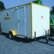 Roulotte amenagee cuisine & wc_1