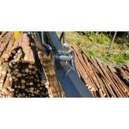 2110 - grues forestière - kesla - à bras droit relève de la catégorie des 10 tonnes/mètres_1