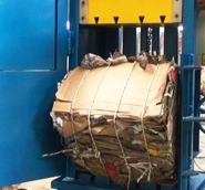 Compacteur de déchets marins Sinobaler - presse à balles multi-usages, modèle compact et polyvalent_1