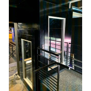 Installation sur mesure d'un élévateur vertical privatif intérieur à Marseille - ASA Accessibilité_1