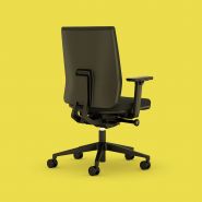 F1 - Fauteuil de bureau - Viasit Bürositzmöbel GmbH - Mécanisme synchrone auto-régulé - Charge jusqu'à 150 kg_1