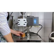 Remplisseuse de produits fluides et grumeleux fgy09_1