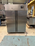 Armoire réfrigérée positive 2 portes 1400 L d'occasion - Réfrigérant R404A - Température -2/+8°C - Puissance 403 W_1