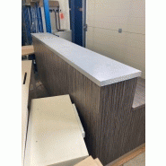 Banque d'accueil finition wengé - 260 cm x 96 cm - hauteur 110 cm - 2 passes câbles - n°60_1