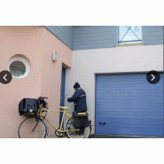 Porte de garage sectionnelle Miami - motorisée, ouverture plafond, acier, hublot, isolation thermique, étanchéité à l'air_1