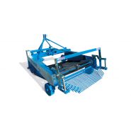 Équipement de récolte de pommes de terre avec bande transporteuse en acier