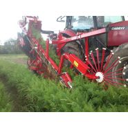 Récolteuse de légumes ALINA SUPERNOVA - Weremczuk - productivité 0,08-0,12 ha/h - puissance tracteur requise 80 CH - récolte précise à 98%_1