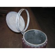 Poubelle résistante aux intempéries en hanit marron