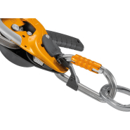 Barrette de maintien CAPTIV - PETZL - Compatible avec mousquetons et poulie-mousqueton ROLLCLIP A_1