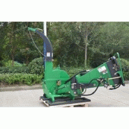 Matériel de broyage pour tracteur GEO ECO 21-Z - branches jusqu'à 15 cm de diamètre