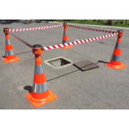 Cône de signalisation - PVC souple orange - Base PVC recyclé noir - 75 cm - 3.2 kg - Bandes rétro réfléchissantes classe 2_1