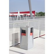 106ares2drp - Cesare - Fima - Corbeille publique en métal traité et peint avec cendrier_1