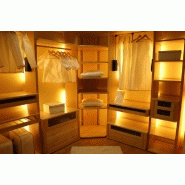 Réglette LED avec détecteur de mouvement - éclairage pratique et économique_1