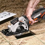 Wx523.9 - Scie circulaire compacte sans fil 20 V Worx - 2.0 kg - LaserGuide, coupe polyvalente, sans batterie ni chargeur_1