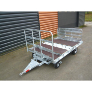 Remorque spécifique polyvalente pour le transport de conteneurs de fret aérien et de bagage en vrac_1