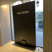 Kakémono digital LED à taille sur mesure, à luminosité réglable -Dimensions 192x96x4,3 cm - MODEL XL_2