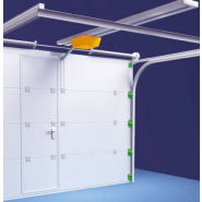 Porte de garage sectionnelle anti effraction personnalisable - Motorisée et une excellent isolation thermique_1