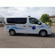 Renault Trafic 120 CV avec équipement médical complet