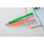 Stylo à bille en plastique - attributs argentés - encre bleue - couleur vert citron - 9g_1
