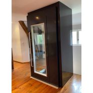 Élévateur intérieur avec système à vis sans fin