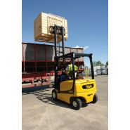 Erp22-35vl - chariot électrique - yale - 80v 4 roues_1